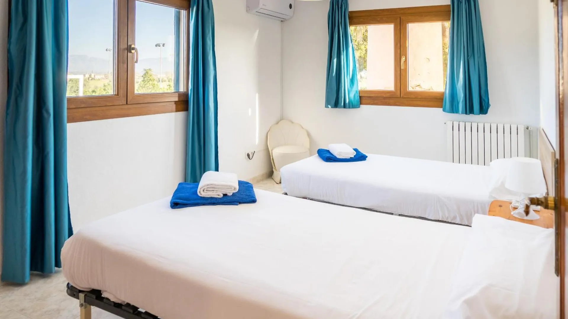 Country house Cas Fideuer Guest House Palma de Mallorca Spain