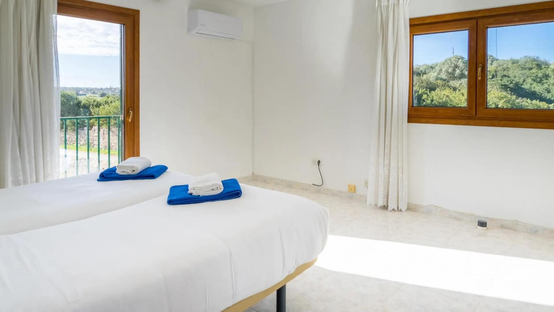 Cas Fideuer Pension PMI Palma de Mallorca